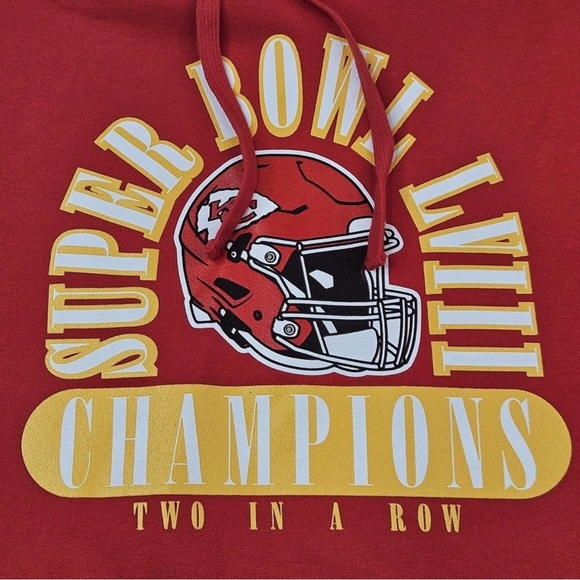 Kansas City Chiefs Red Super Bowl Champions Hoodie in Size 2XL - Picture 2 of 3